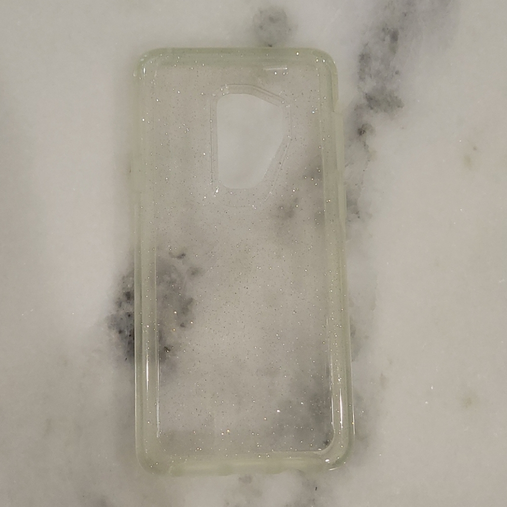 Otterbox Galaxy s9+ clear sparkly case